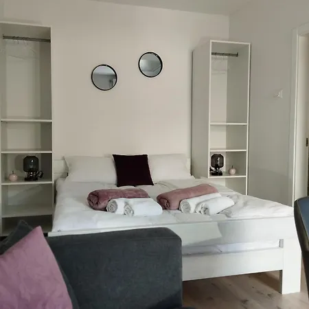 Pure Sky Apartment *