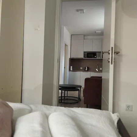 Pure Sky Apartment *